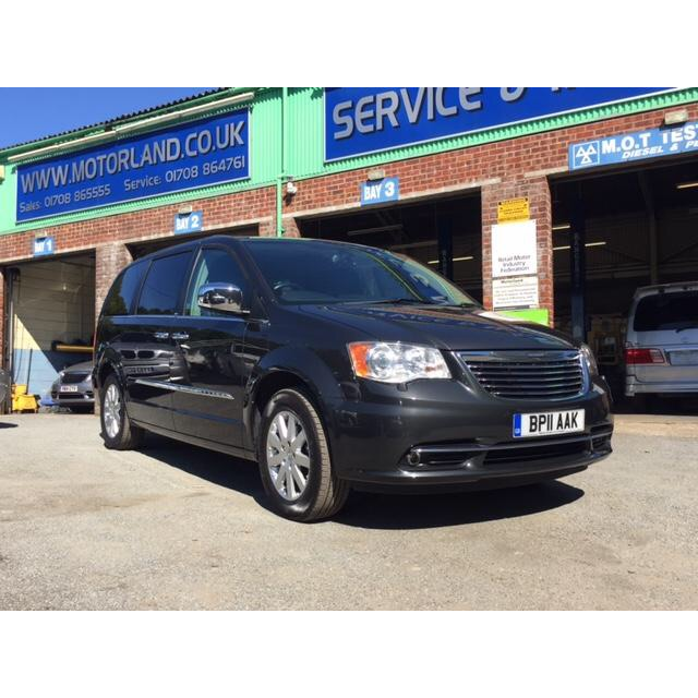 Motorland, Chrysler Grand Voyager specialist | 1A London Rd, Aveley, Purfleet, South Ockendon RM15 4XU, UK | Phone: 01708 865555