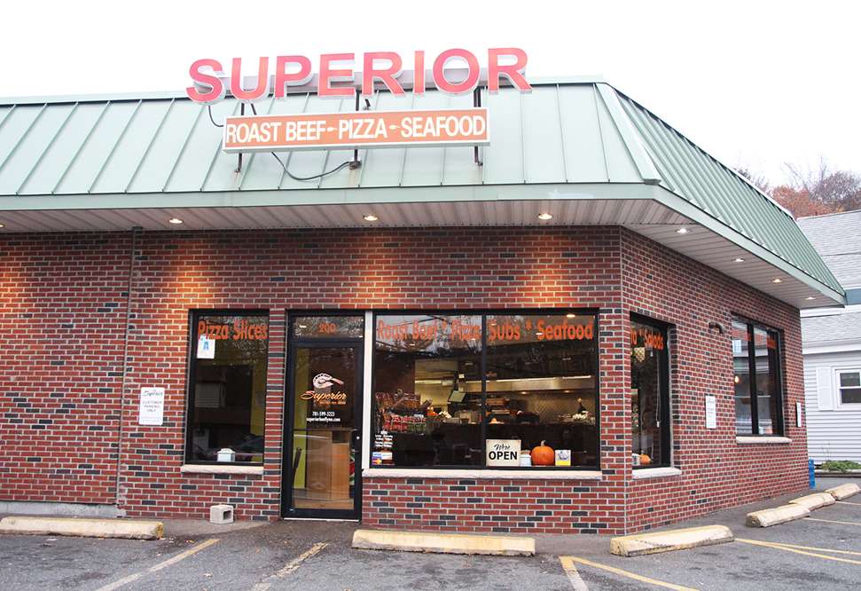 Superior Roast Beef & Seafood | 200 Lynnfield St, Lynn, MA 01904, USA | Phone: (781) 599-3223