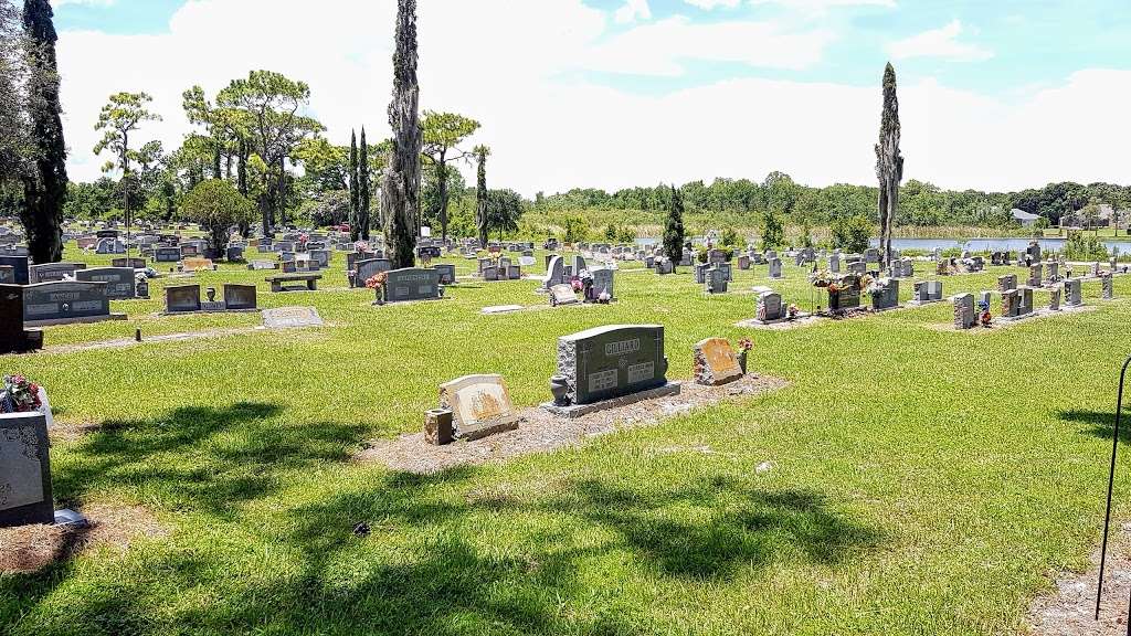 Winter Garden Cemetery | 13636 Lake Butler Blvd, Winter Garden, FL 34787 | Phone: (407) 656-4682