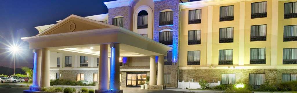 Holiday Inn Express & Suites Selma | 15408 I-35 N #2, Selma, TX 78154, USA | Phone: (210) 651-3885