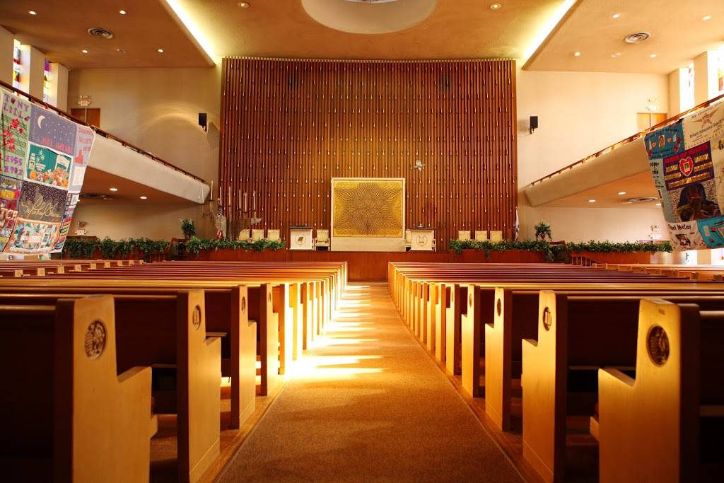 Ahavath Achim Synagogue | 600 Peachtree Battle Ave NW, Atlanta, GA 30327, USA | Phone: (404) 355-5222