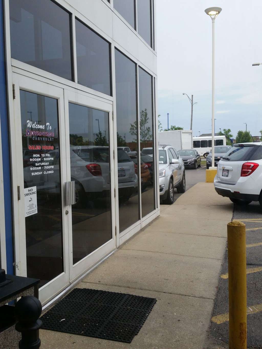 Advantage Chevrolet of Hodgkins | 9510 Joliet Rd, Hodgkins, IL 60525, USA | Phone: (708) 352-2400