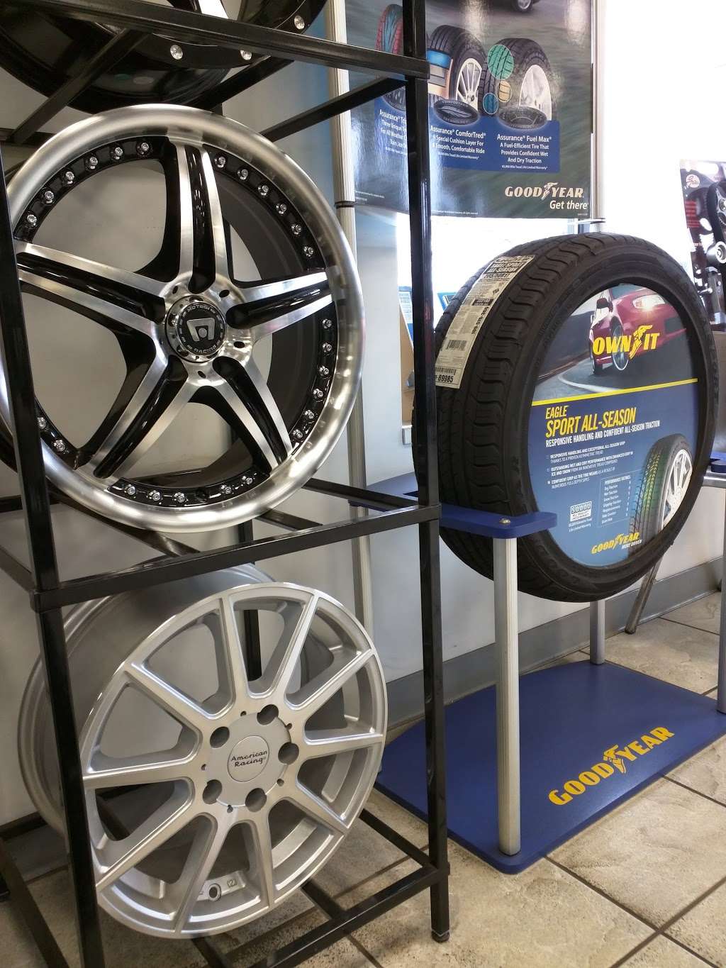 North Providence Tire & Auto | 1968 Mineral Spring Ave, North Providence, RI 02904, USA | Phone: (401) 231-6868