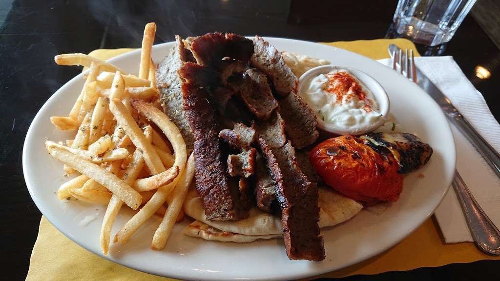 Mykonos Restaurant | 5335, 440 Ridge Rd #5, North Arlington, NJ 07031, USA | Phone: (201) 991-5055