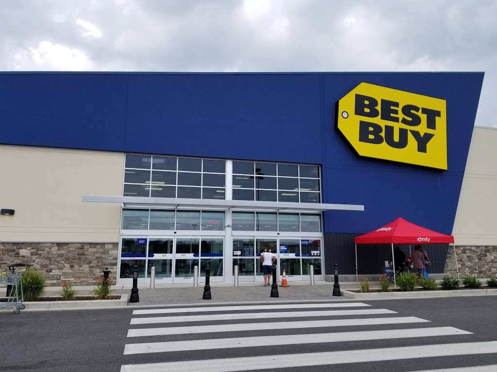 Best Buy | 2700 Fashion Center Blvd, Newark, DE 19702, USA | Phone: (302) 369-7015