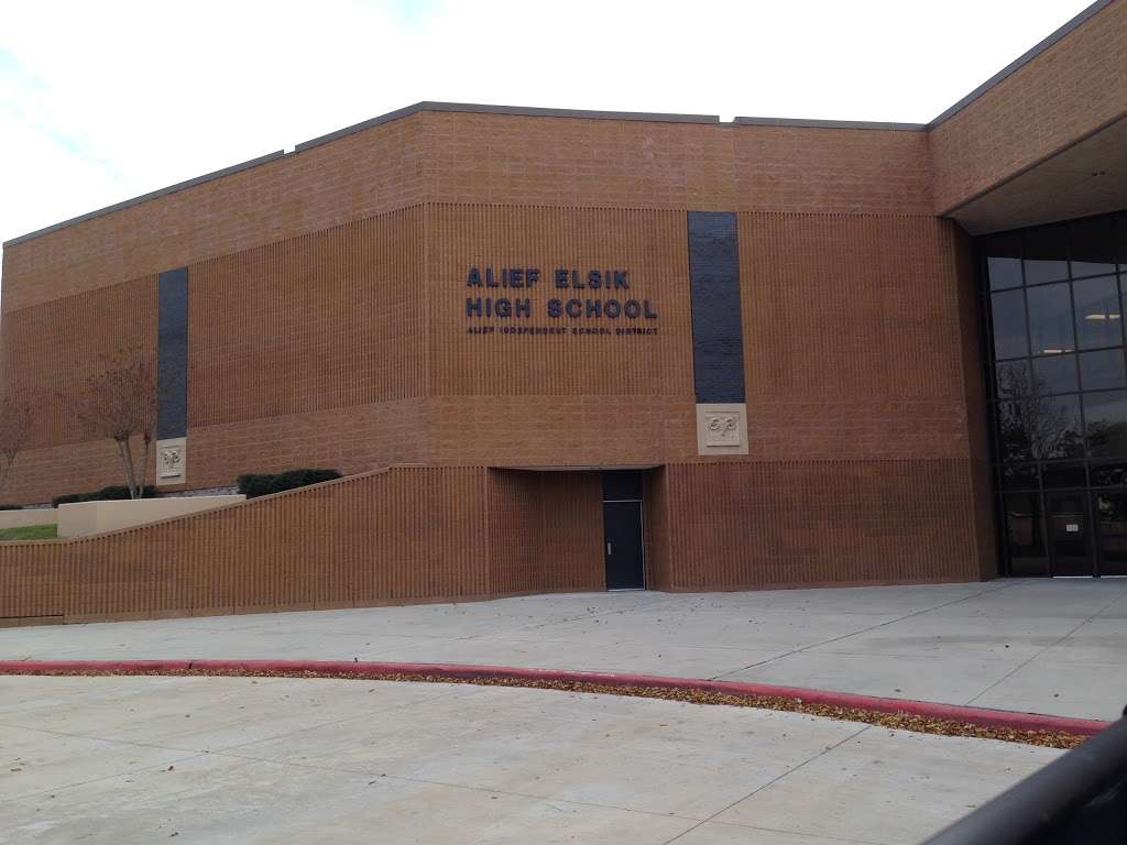 Elsik High School | 12601 High Star Dr, Houston, TX 77072, USA | Phone: (281) 988-3150