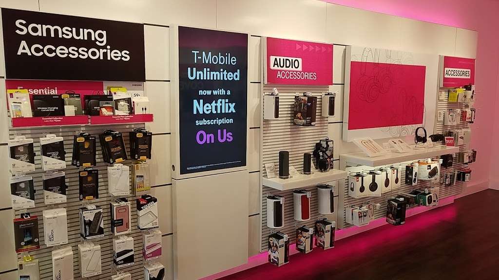 T-Mobile | 174 Littleton Rd, Westford, MA 01886, USA | Phone: (978) 727-8021