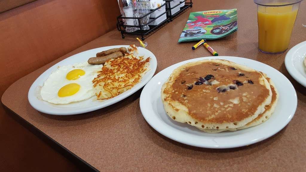 Dennys | 7720 Louetta Rd, Spring, TX 77379, USA | Phone: (281) 376-3800