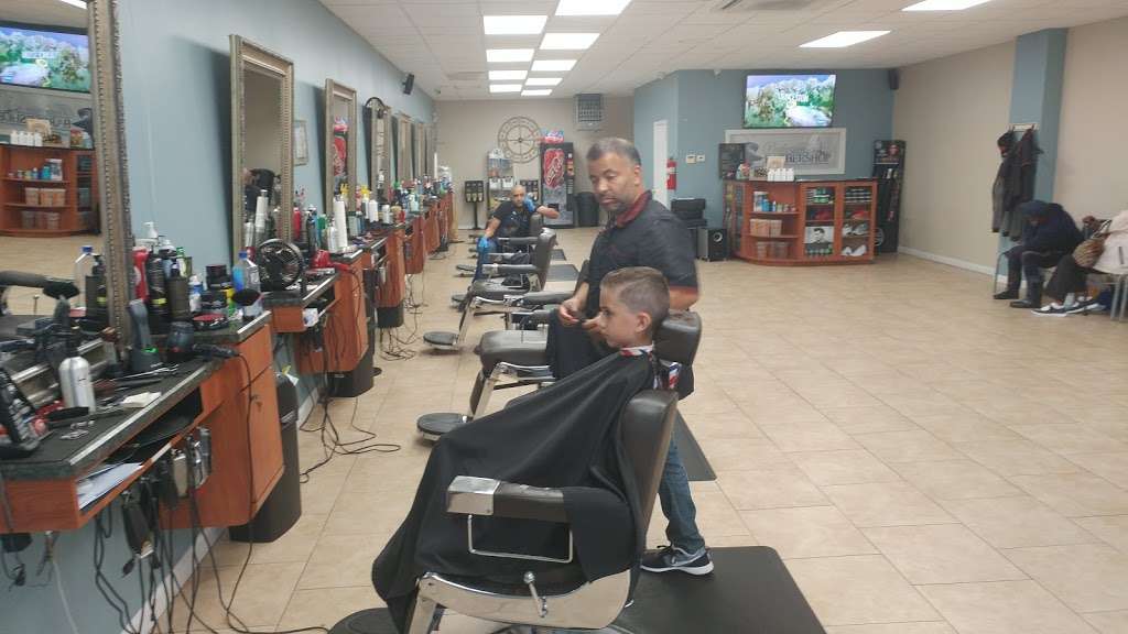 Perfection Barber Shop | 1011 Little E Neck Rd, West Babylon, NY 11704, USA | Phone: (631) 983-8859