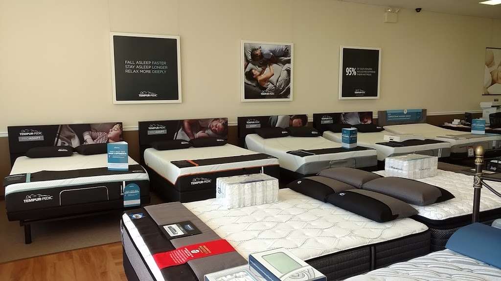 Mattress Warehouse of Woolwich Township - Swedesboro | 120 Center Square Rd #105, Woolwich Township, NJ 08085, USA | Phone: (856) 467-1147