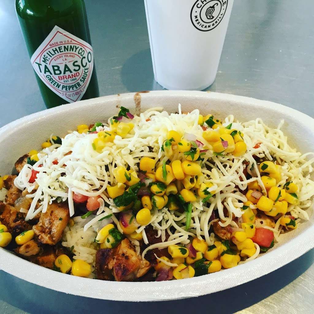 Chipotle Mexican Grill | 2000 E Rio Salado Pkwy Ste 1226, Tempe, AZ 85281, USA | Phone: (480) 829-0600