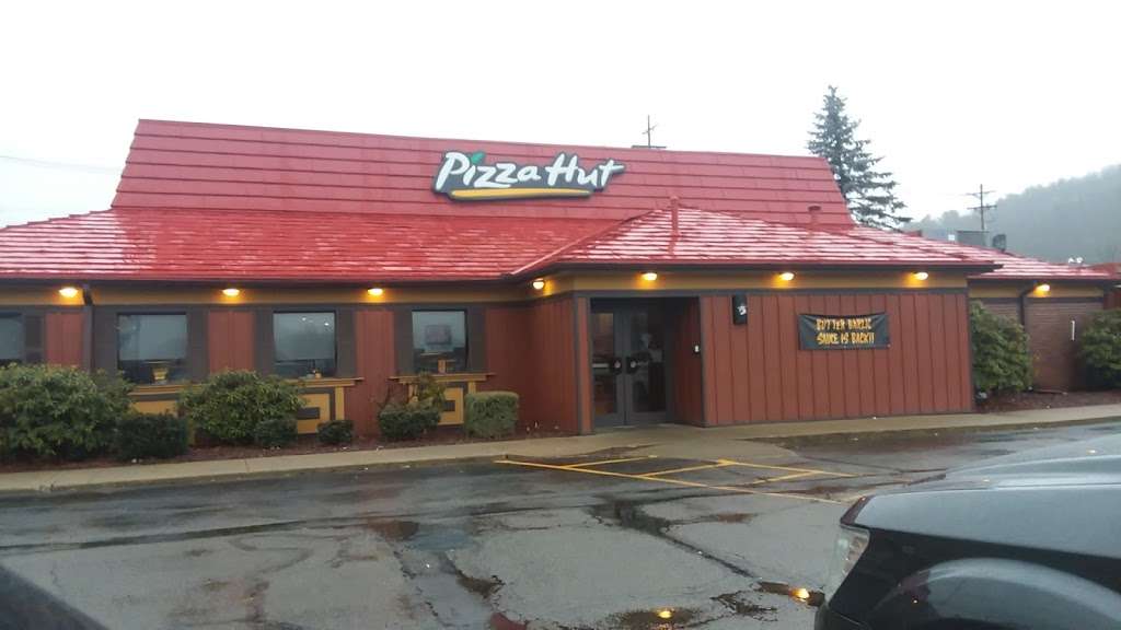 Pizza Hut | 828 Route 6, West St, Tunkhannock, PA 18657, USA | Phone: (570) 836-6111