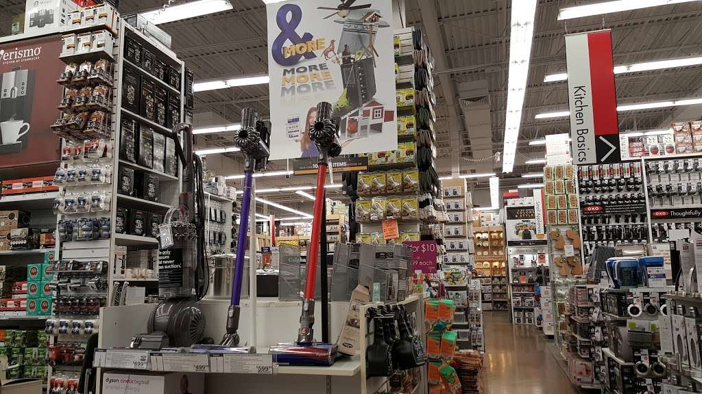 Bed Bath & Beyond | 225 Interstate Shop Center, Ramsey, NJ 07446, USA | Phone: (201) 825-7399