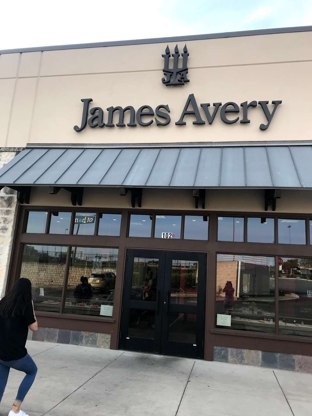James Avery Artisan Jewelry | 7529 N Loop 1604 E Ste 102, Live Oak, TX 78233, USA | Phone: (210) 651-9180