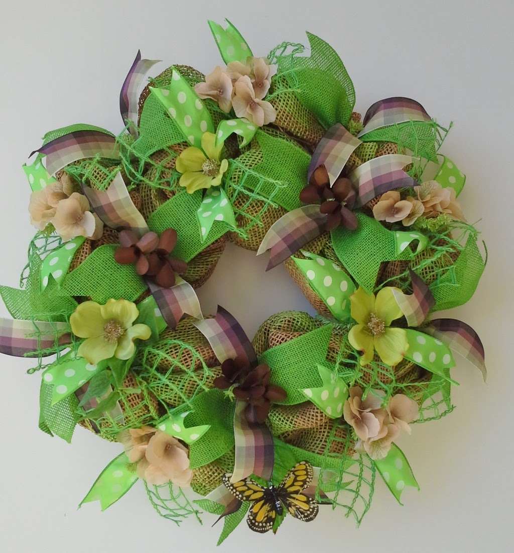 Wred Wrock Wreaths | 183 Bartizan Dr, Las Vegas, NV 89138 | Phone: (702) 428-1208