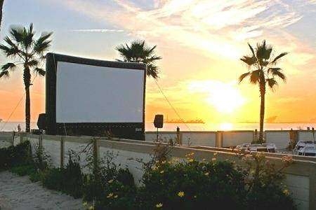 MOVIES AND EVENTS UNDER THE STARS | 1901 19th Ct, Jupiter, FL 33477, USA | Phone: (561) 222-6037