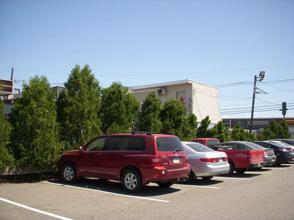 Park2Go Airport Parking | 782 Dowd Ave, Elizabeth, NJ 07201, USA | Phone: (908) 352-9800