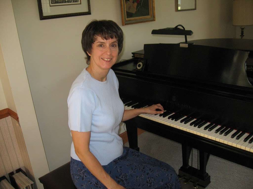 Catherine Kling piano studio | 6385 Columbia Cir, Fishers, IN 46038, USA | Phone: (317) 370-4255