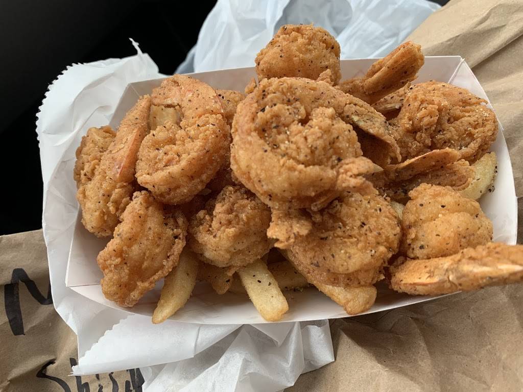 Shrimp Spot | 1117 S 1st Ave, Maywood, IL 60153, USA | Phone: (708) 483-8250