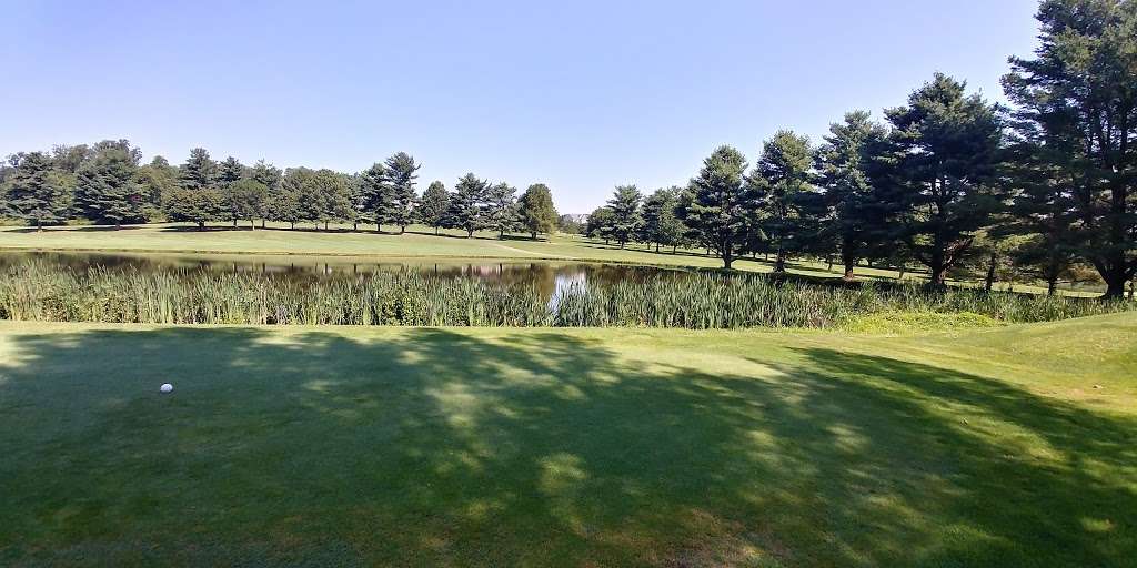 Chesapeake Bay Golf Club | 128 Karen Dr, Rising Sun, MD 21911 | Phone: (410) 658-4343