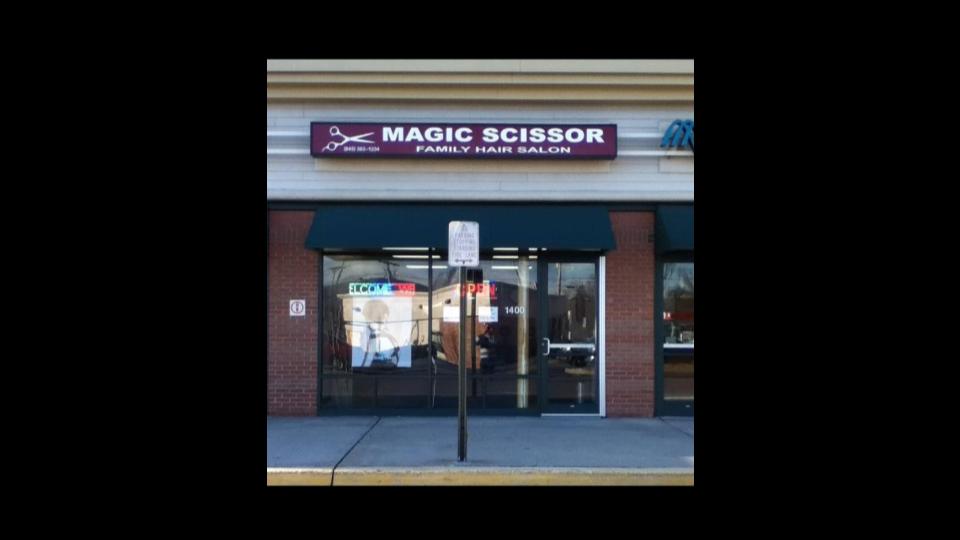 MAGIC SCISSOR FAMILY HAIR SALON | 374 Windsor Hwy #1400, New Windsor, NY 12553, USA | Phone: (845) 565-1234