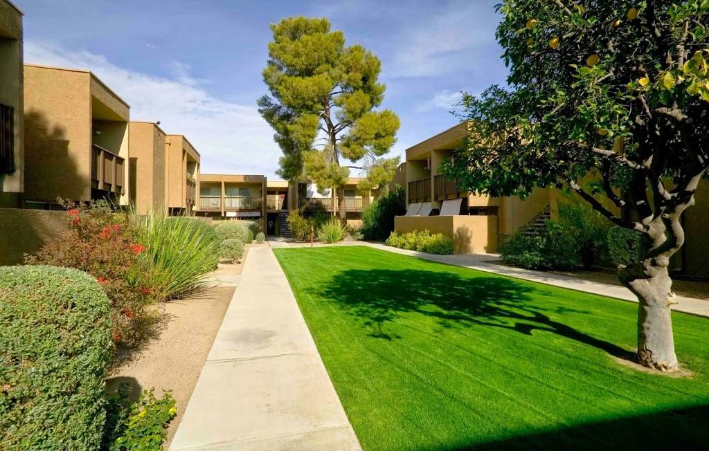 Claremont Villas at Broadway Apartments | 6901 E Broadway Blvd, Tucson, AZ 85710, USA | Phone: (520) 885-3590