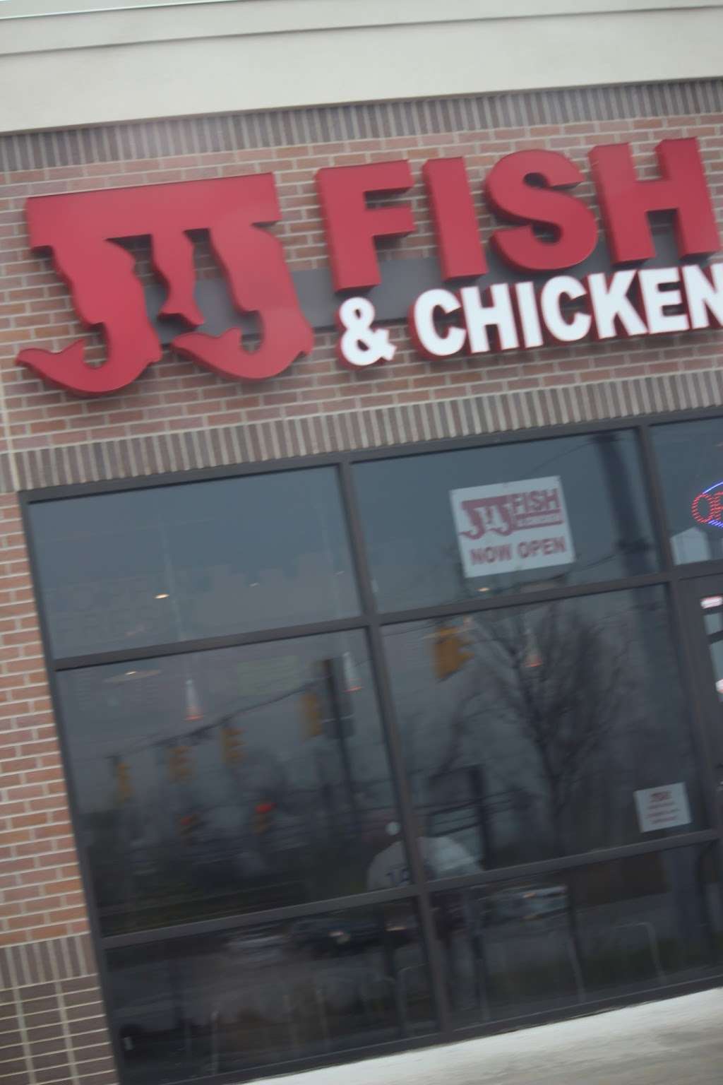 JJ Fish | 7843 Indianapolis Blvd, Hammond, IN 46324, USA | Phone: (219) 501-7175