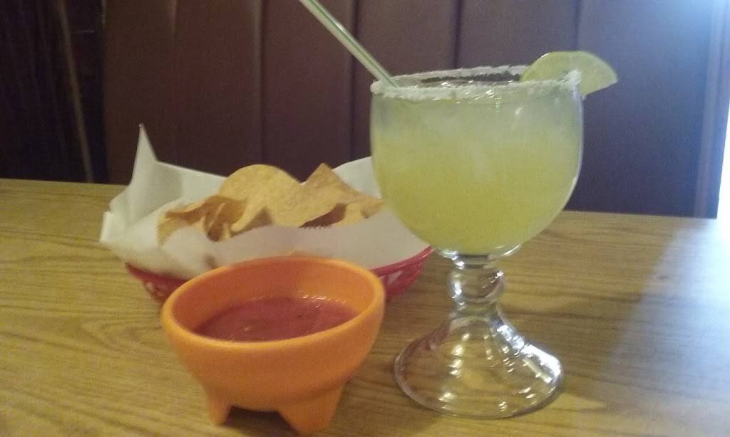 El Rio Bravo Mexican Restaurant | 6815 Alexandria Pike, Alexandria, KY 41001, USA | Phone: (859) 448-9906