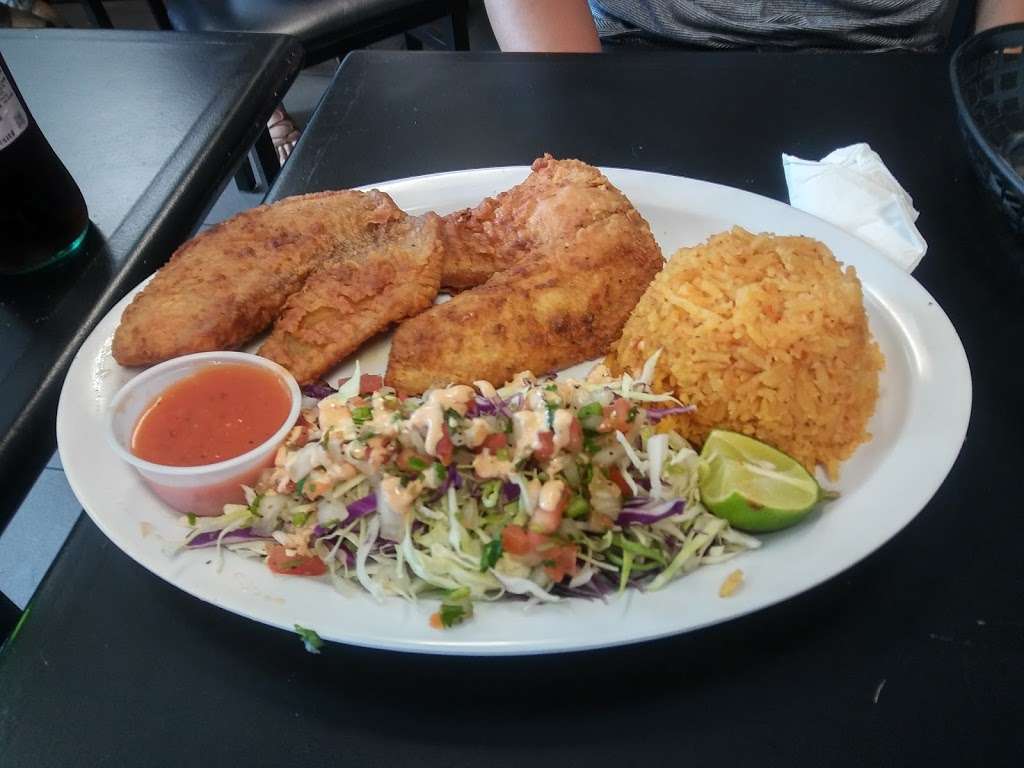 Mariscos El Chango | 2646 E Alessandro Blvd, Riverside, CA 92508, USA | Phone: (951) 563-5720