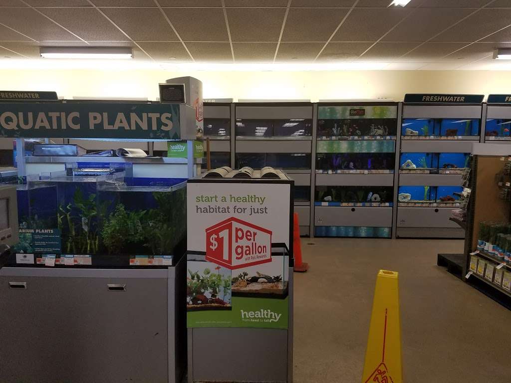 Petco | 239 Newburyport Turnpike, Topsfield, MA 01983, USA | Phone: (978) 887-7387