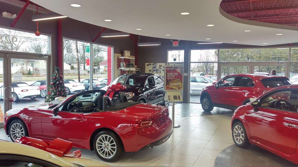 Westbury FIAT | 928 Jericho Turnpike, Westbury, NY 11590, USA | Phone: (516) 874-5512