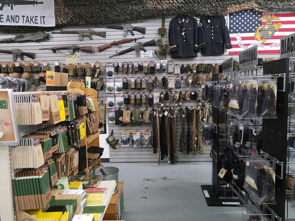 Top Brass Military & Tactical | 2500 North Fwy, Houston, TX 77009 | Phone: (713) 695-9517
