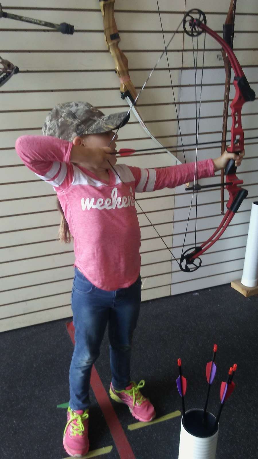 Backroom Archery-Turras | 3260 Santa Rosa Ave Suite B, Santa Rosa, CA 95407, USA | Phone: (707) 575-3886