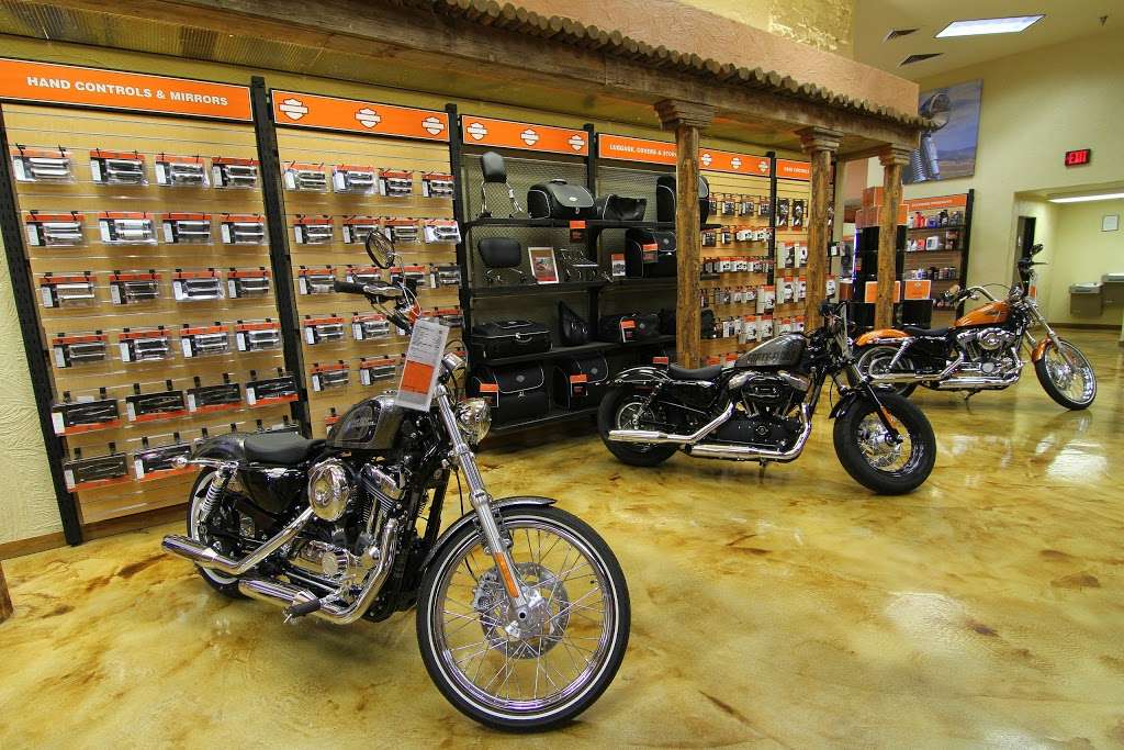 Desert Wind Harley-Davidson | 922 S Country Club Dr, Mesa, AZ 85210, USA | Phone: (480) 894-0404