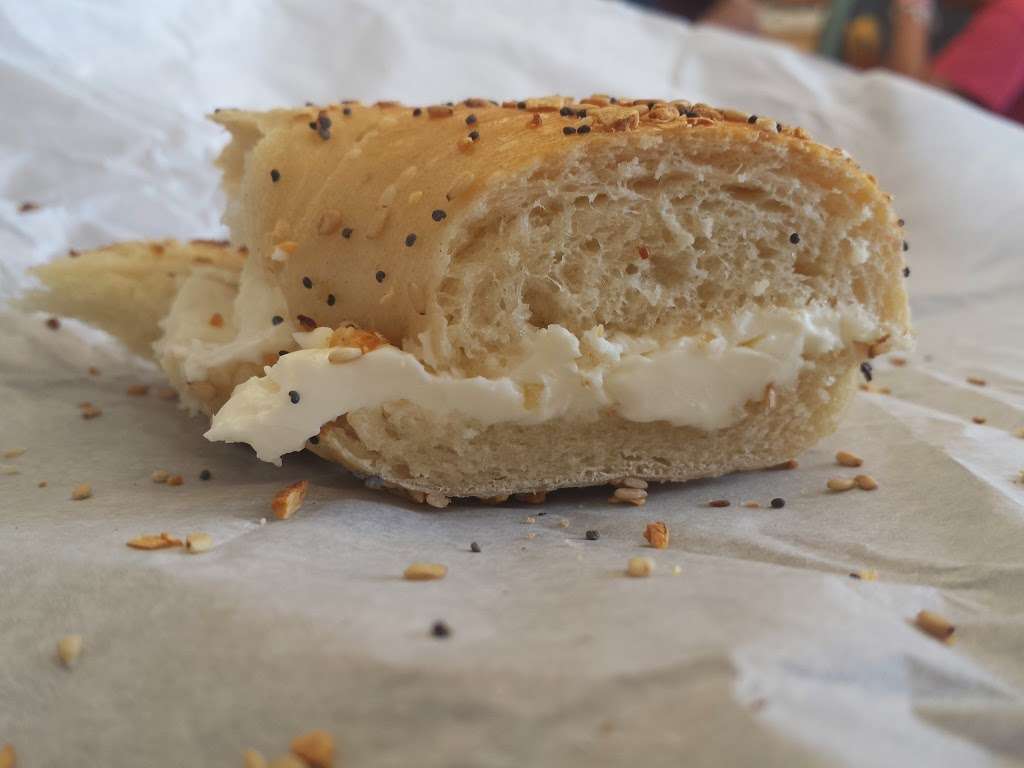 Downtown Bagels Inc | 125 Dolson Ave #10, Middletown, NY 10940, USA | Phone: (845) 343-9604