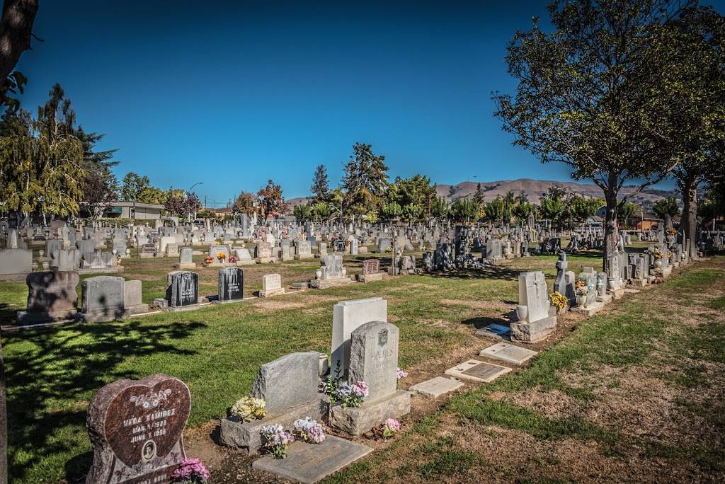 Calvary Catholic Cemetery | 2650 Madden Ave, San Jose, CA 95116, USA | Phone: (408) 258-2940