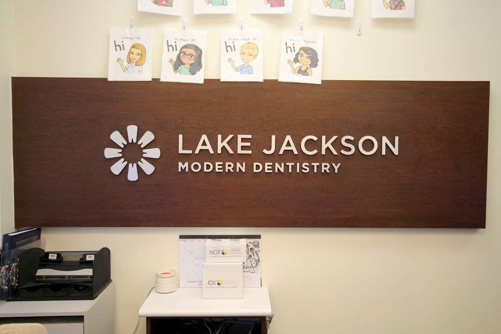 Lake Jackson Modern Dentistry and Orthodontics | 90 Oak Dr ste c, Lake Jackson, TX 77566, USA | Phone: (979) 583-6005