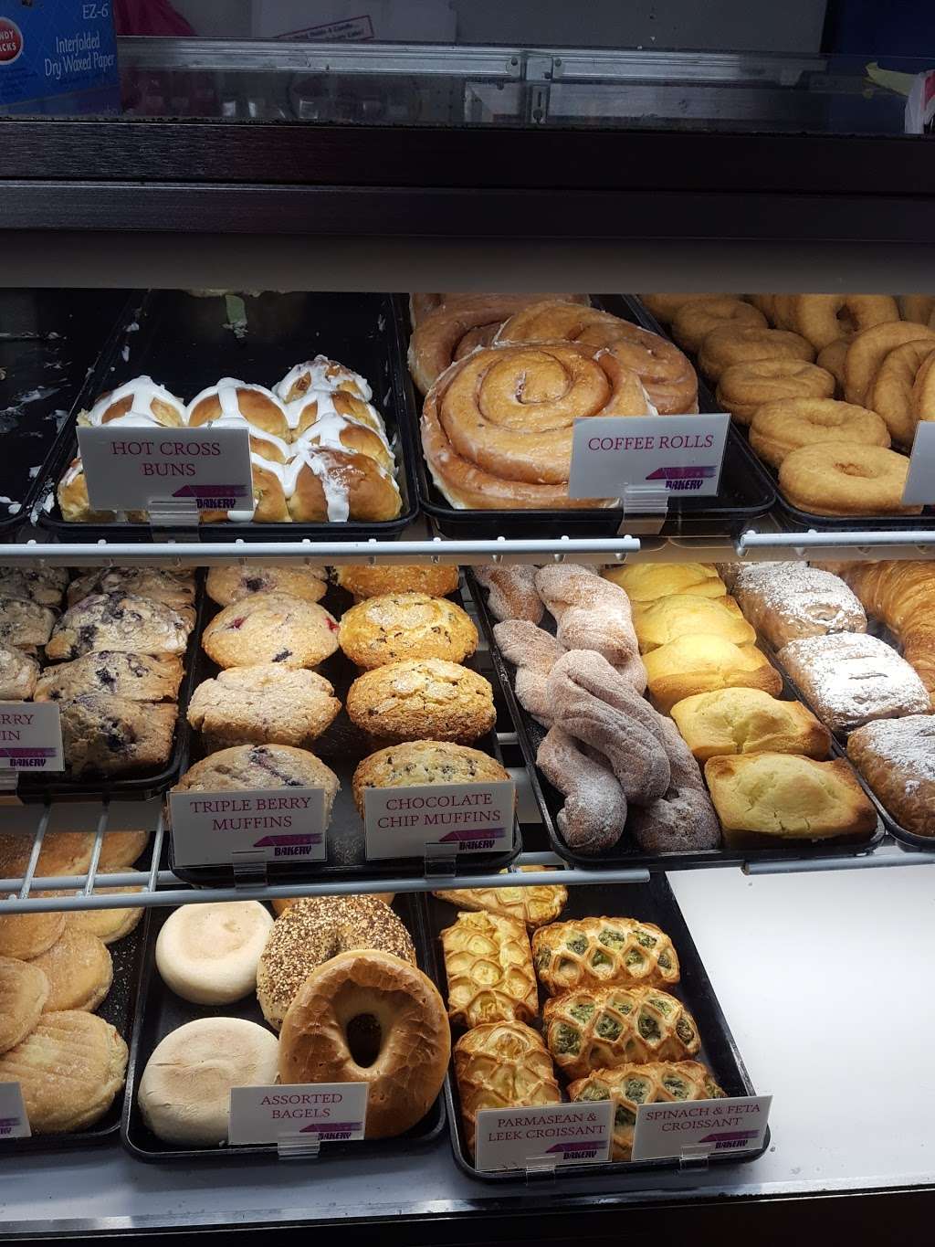 Hazels Bakery | 459 Great Plain Ave, Needham, MA 02492 | Phone: (781) 444-4953