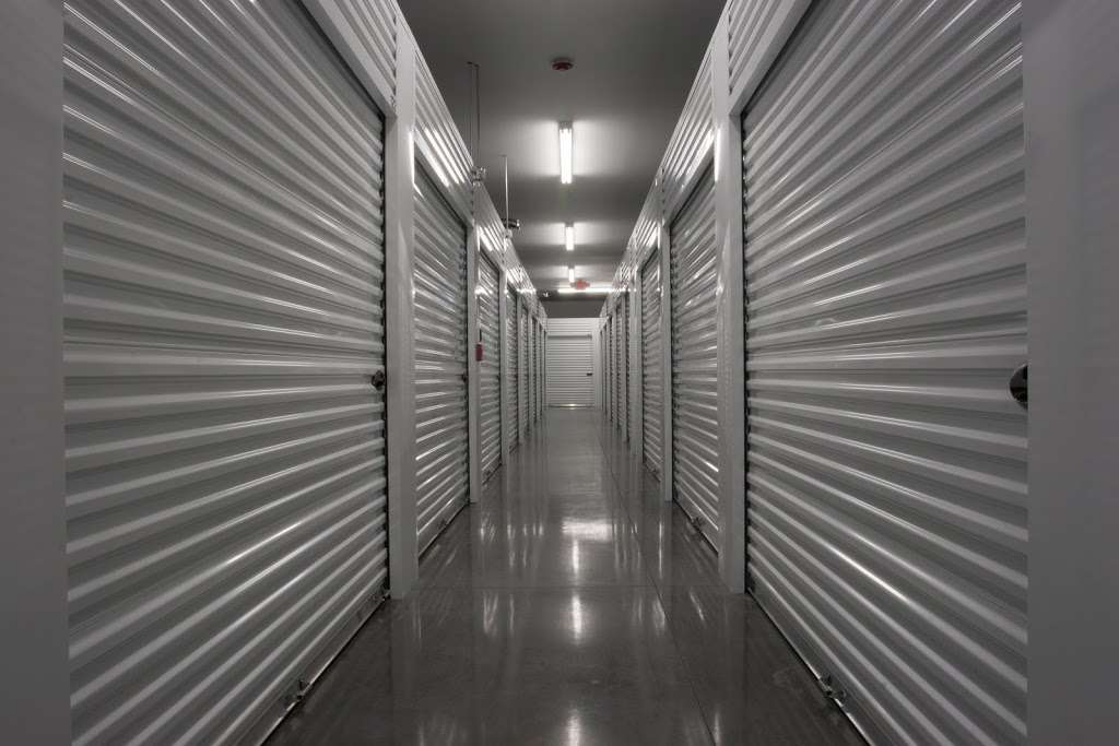 AAA Storage, Inc | 1690 Shanahan Dr, South Elgin, IL 60177, USA | Phone: (847) 742-9700