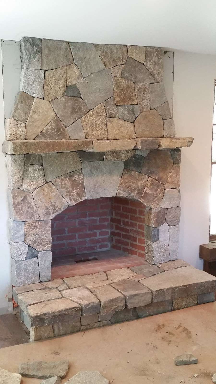 Daigle Masonry | 101 Mammoth Rd, Londonderry, NH 03053, USA | Phone: (603) 548-0219