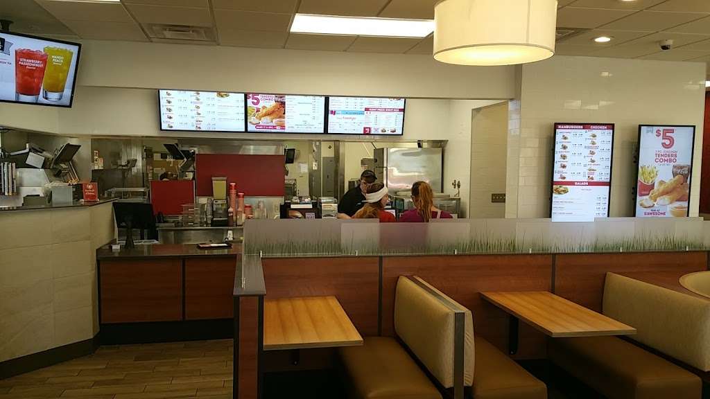 Wendys | 4201 N Corrington Ave, Kansas City, MO 64117, USA | Phone: (816) 455-2849