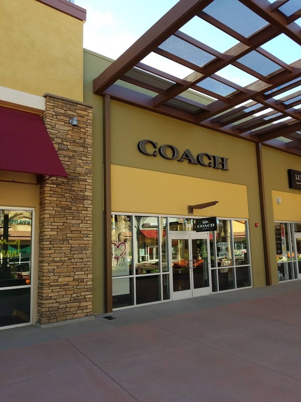 COACH Outlet | 6401. W. Marana Center Blvd Space #935, Tucson, AZ 85742 | Phone: (520) 579-9891