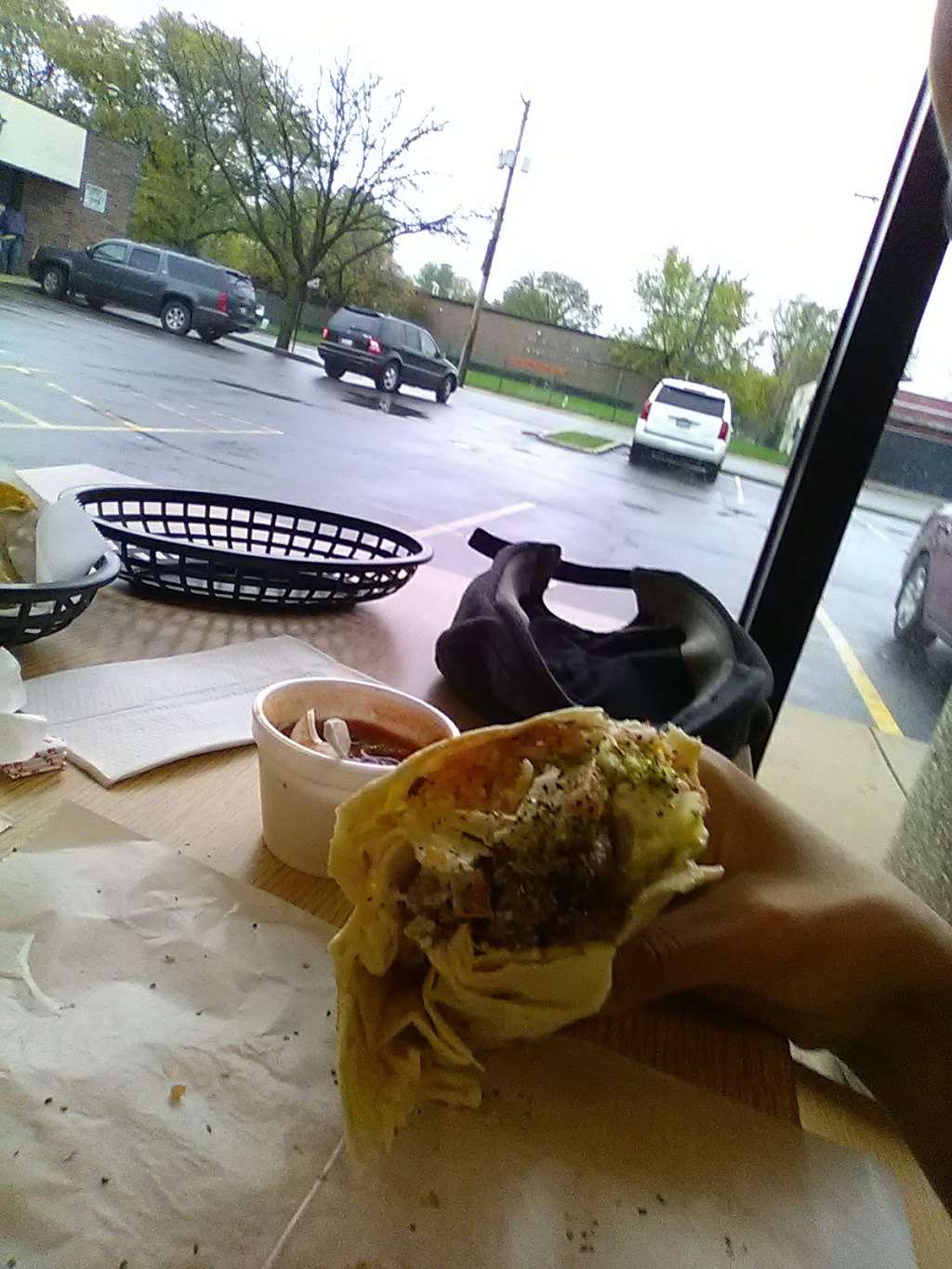 Hernandez Burrito Station | 1832, 2750 W 111th St, Chicago, IL 60655, USA | Phone: (773) 881-8479 Hernandez Burrito Station | 1832, 2750 W 111th St, Chicago, IL 60655, USA | Phone: (773) 881-8479