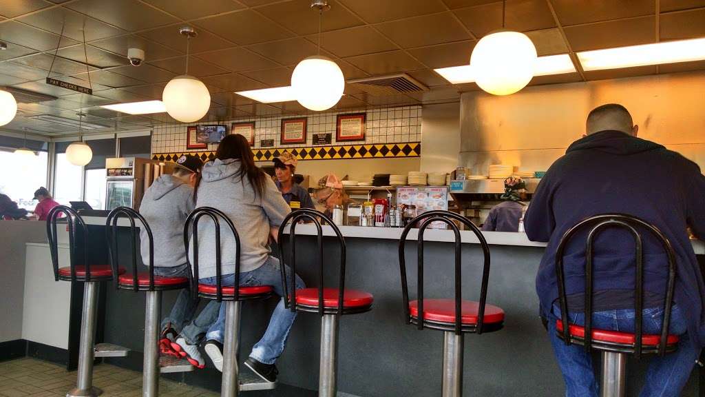 Waffle House | 13612 Crayton Blvd, Hagerstown, MD 21742, USA | Phone: (301) 766-9251