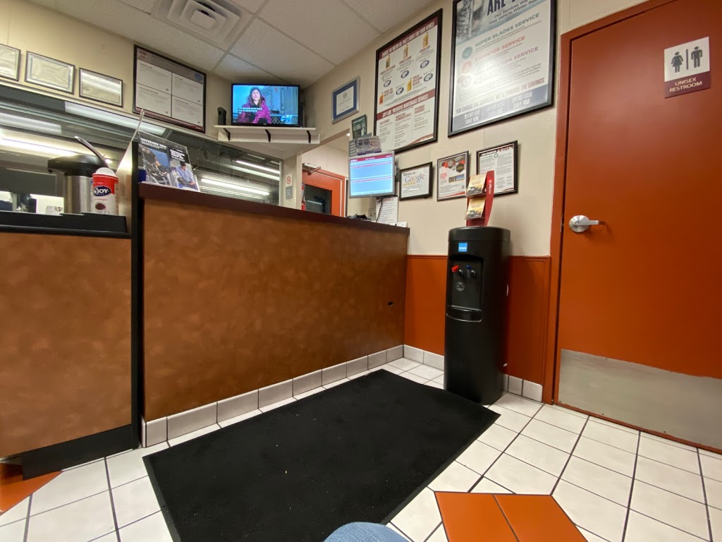 Jiffy Lube | 4800 Old Cheney Rd, Lincoln, NE 68516, USA | Phone: (402) 875-7800