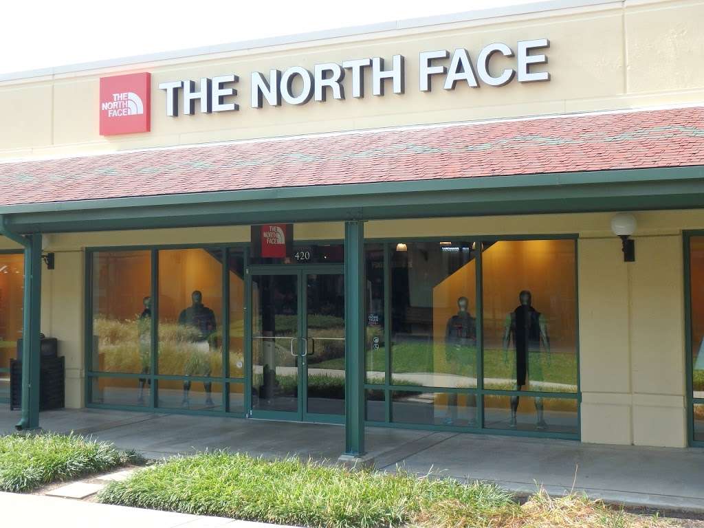 The North Face Outlet | 495 Premium Outlets Blvd Ste 420, Hagerstown, MD 21740 | Phone: (301) 745-9676