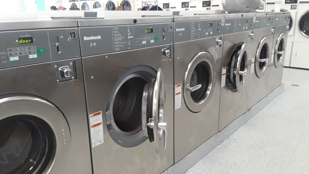 Bubble Factory Laundromat | 7114 Santa Teresa Blvd, San Jose, CA 95139, USA | Phone: (408) 260-5224