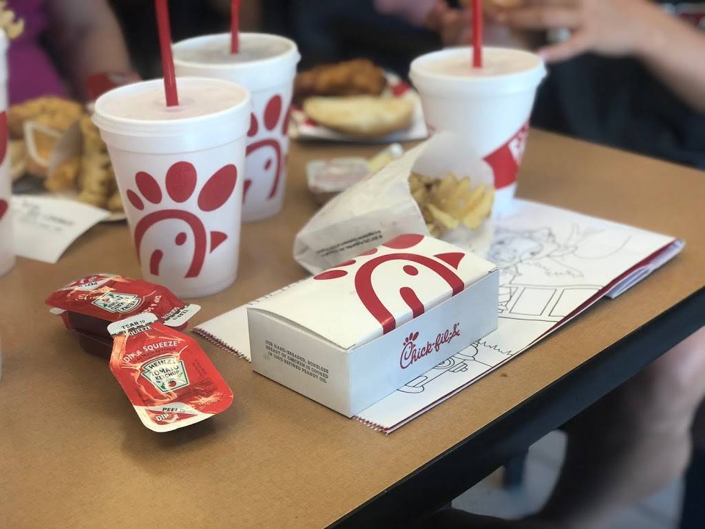 Chick-fil-A | 1610 W Nursery Rd, Linthicum Heights, MD 21090, USA | Phone: (410) 859-2300