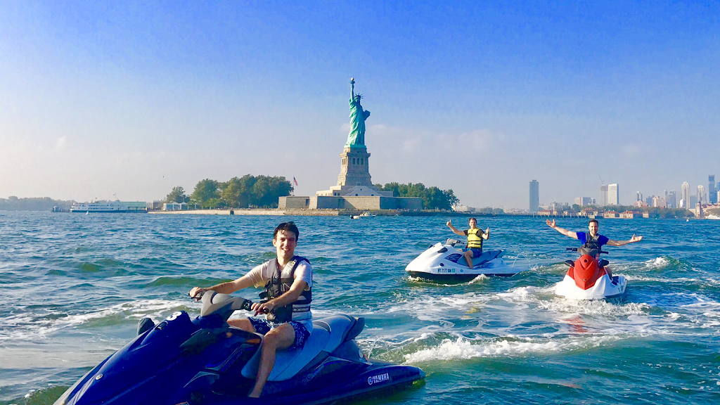 Empire City Watersports | 1900 Shore Pkwy, Brooklyn, NY 11214, USA | Phone: (917) 708-3813