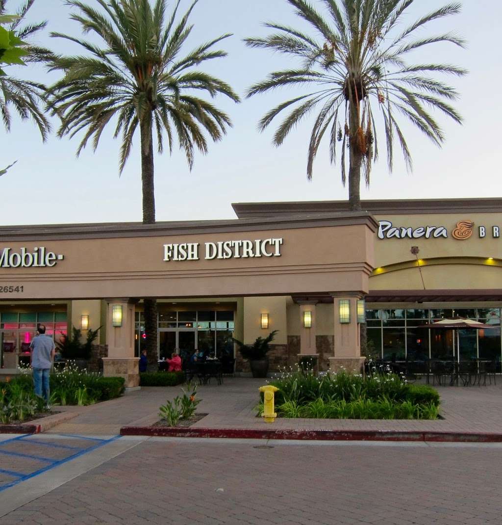 Fish District | 26541 Aliso Creek Rd, Aliso Viejo, CA 92656, USA | Phone: (949) 448-0566